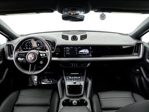 New 2026 Porsche Cayenne Coupe AWD/4WD image 22