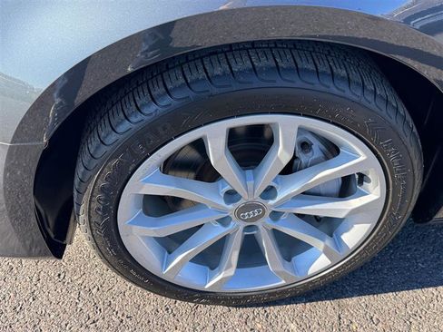 Used 2019 Audi A4 2.0T Premium Plus image 31