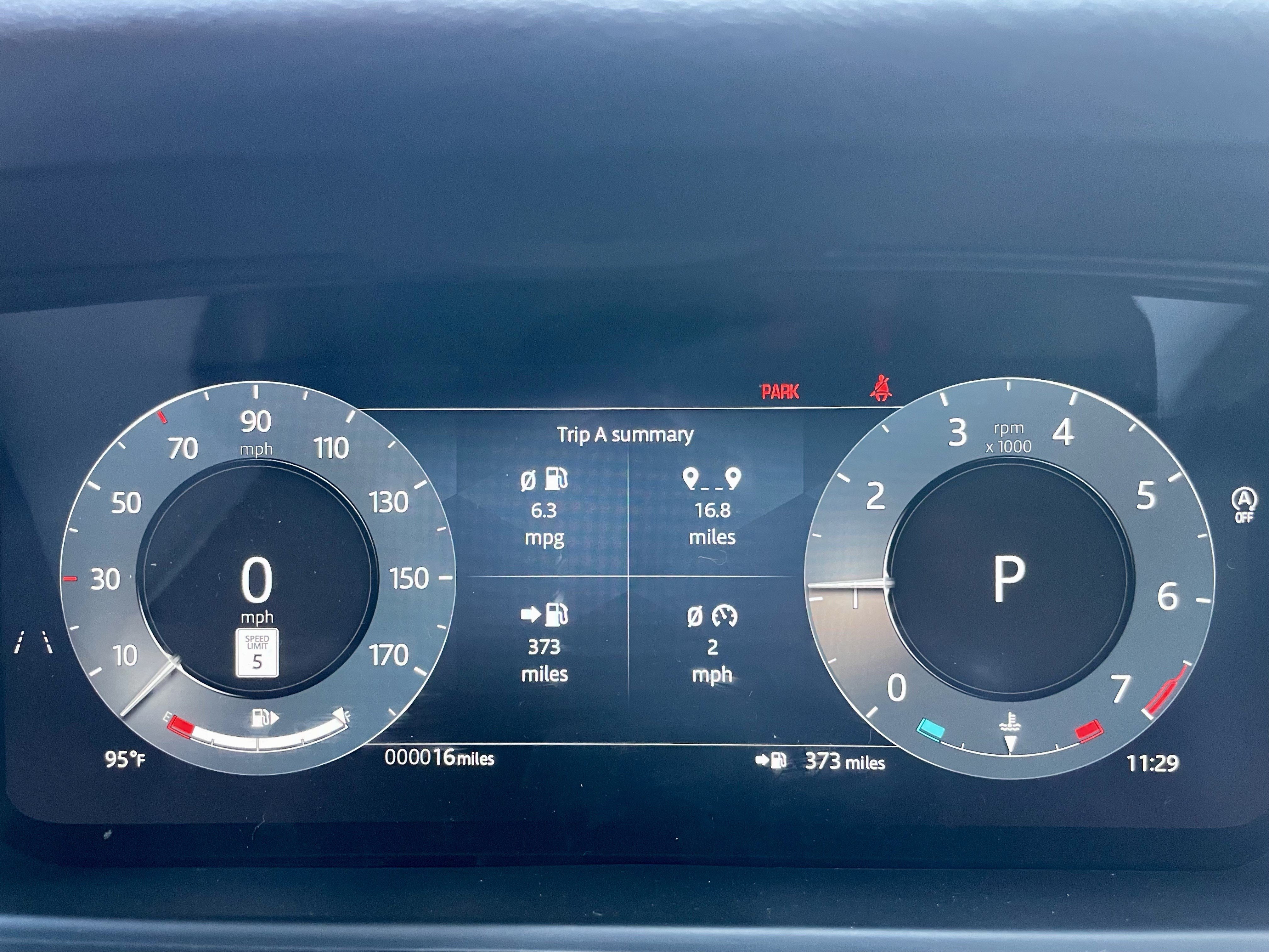New 2026 Land Rover Range Rover Velar S AWD/4WD image 24