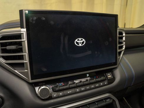 Used 2025 Toyota Tundra Platinum image 15