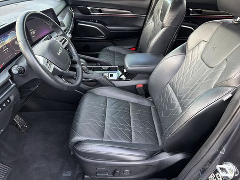 Used 2024 Kia Telluride SX Prestige X-Line image 9