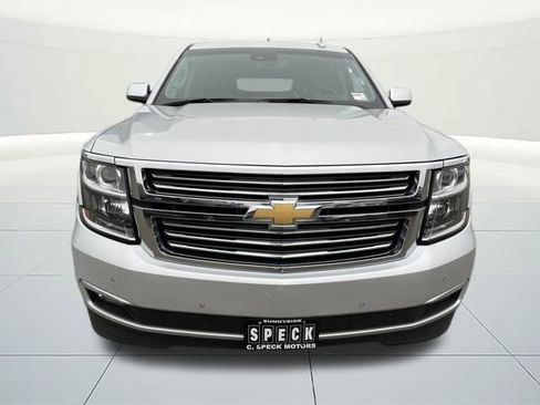 Used 2018 Chevrolet Suburban Premier image 8