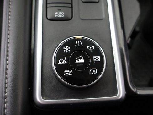 Used 2022 Nissan Pathfinder SV AWD/4WD image 51