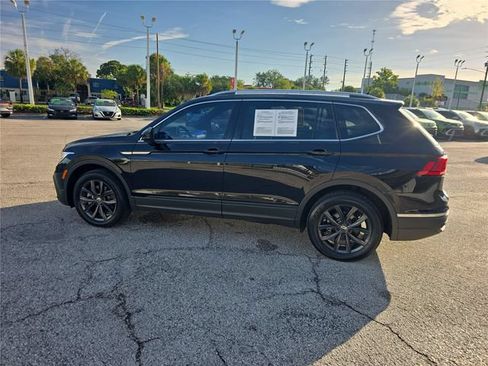 Used 2024 Volkswagen Tiguan SE FWD image 5