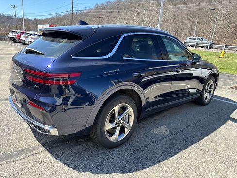 New 2026 Genesis GV70 2.5T Select AWD/4WD image 5
