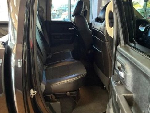 Used 2017 RAM 1500 Sport w/ Premium Sound Group image 32