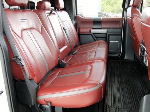 Used 2019 Ford F250 Platinum w/ Platinum Ultimate Package image 46