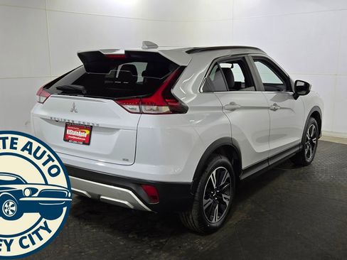 Used 2023 Mitsubishi Eclipse Cross SE image 7
