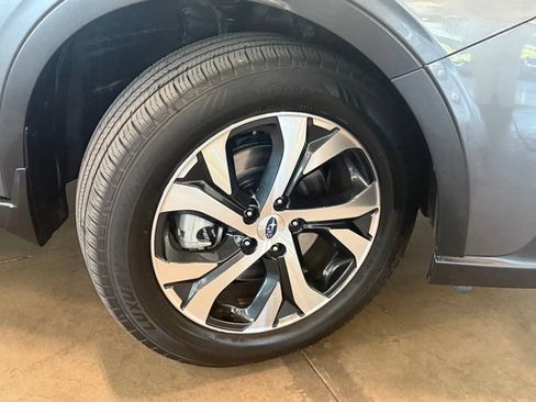 Used 2020 Subaru Outback Limited XT w/ Popular Package #2 AWD/4WD image 18