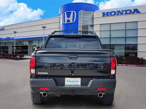 Certified 2025 Honda Ridgeline RTL image 5