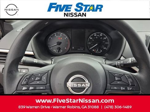 Used 2025 Nissan Altima 2.5 S FWD image 23