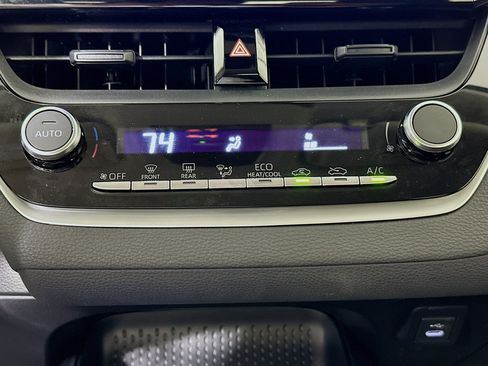 Used 2023 Toyota Corolla LE image 22