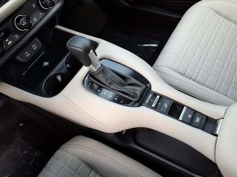 New 2026 Honda HR-V LX image 26