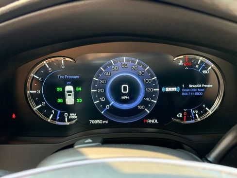 Used 2018 Cadillac Escalade ESV Premium Luxury AWD/4WD image 10