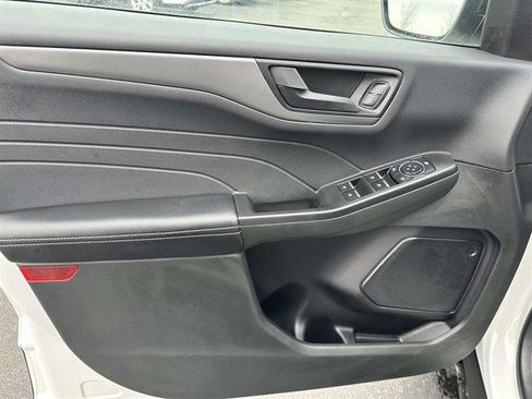 Used 2023 Ford Escape Active image 9