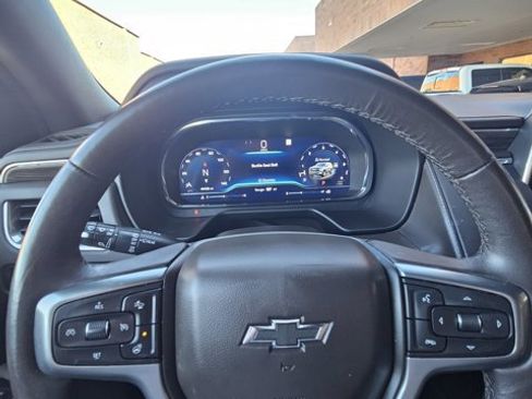 Used 2022 Chevrolet Tahoe Z71 w/ Luxury Package image 20