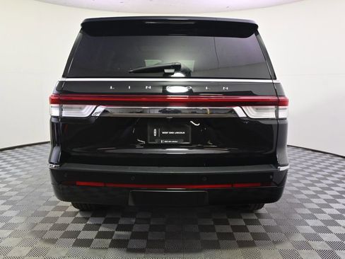 Certified 2023 Lincoln Navigator Reserve w/ Monochromatic Package AWD/4WD image 5
