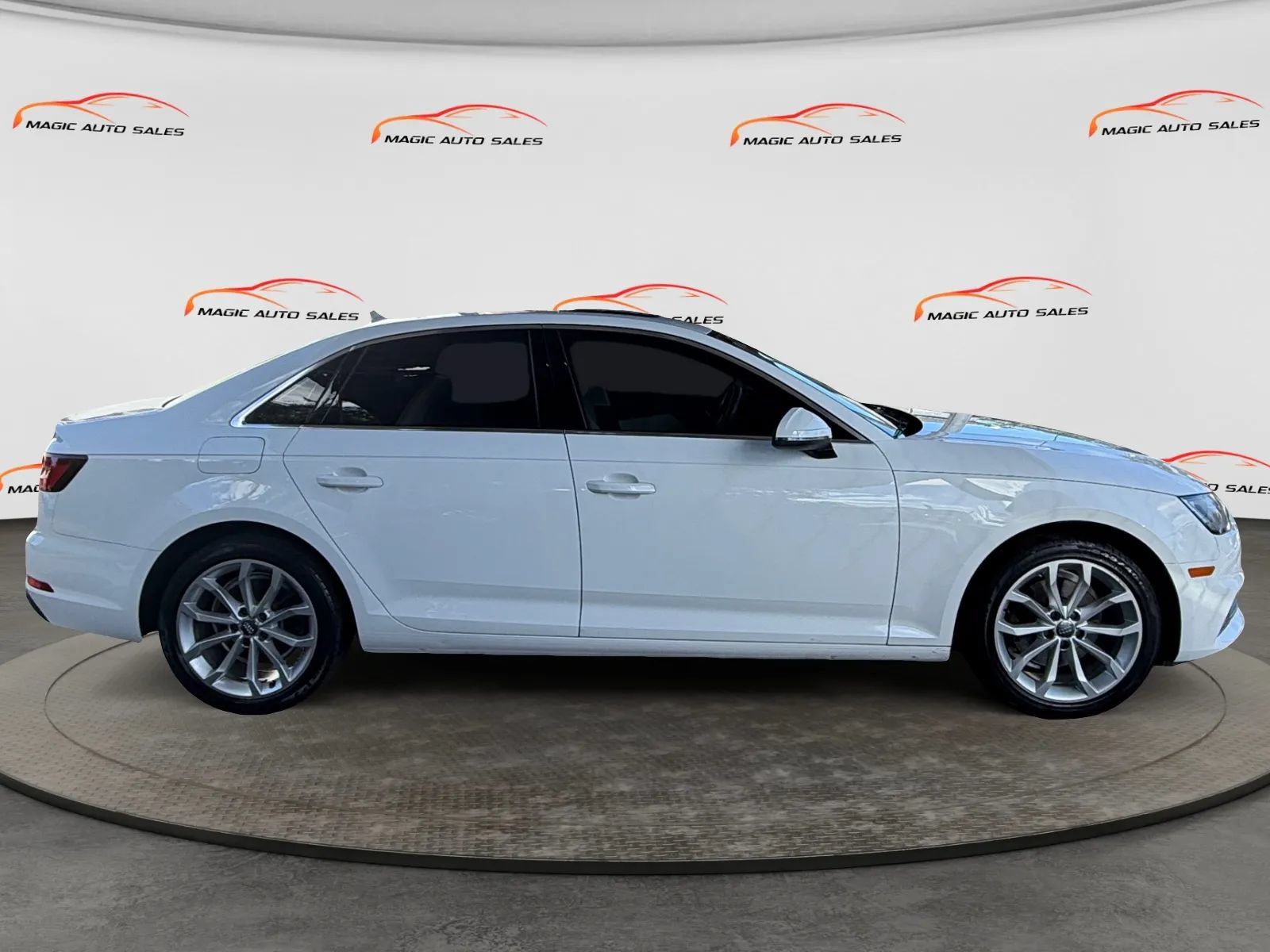 Used 2019 Audi A4 2.0T Premium w/ Convenience Package FWD image 6