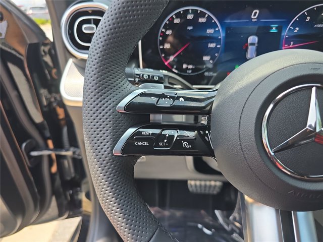 New 2026 Mercedes-Benz GLC 300 4MATIC image 33