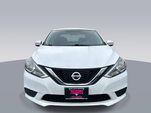 Used 2017 Nissan Sentra S image 8