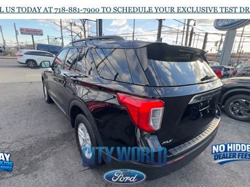 Certified 2023 Ford Explorer XLT AWD/4WD image 3