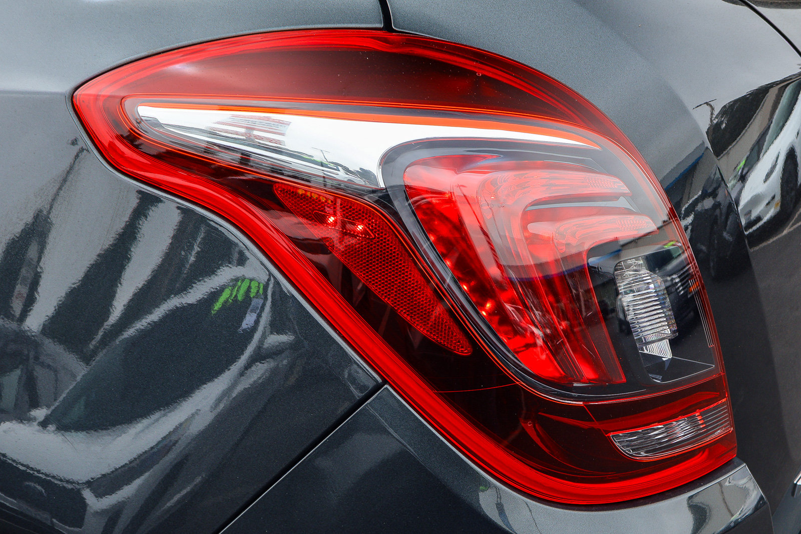 Used 2018 Buick Encore Preferred FWD image 23