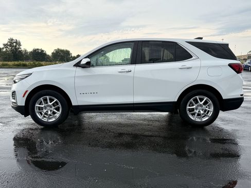 Used 2022 Chevrolet Equinox LT image 6