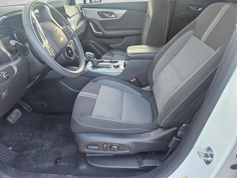 Used 2023 Chevrolet Blazer LT image 14