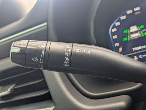 Used 2022 Chevrolet Suburban RST w/ Luxury Package image 38