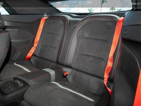 Used 2022 Chevrolet Camaro ZL1 RWD image 17