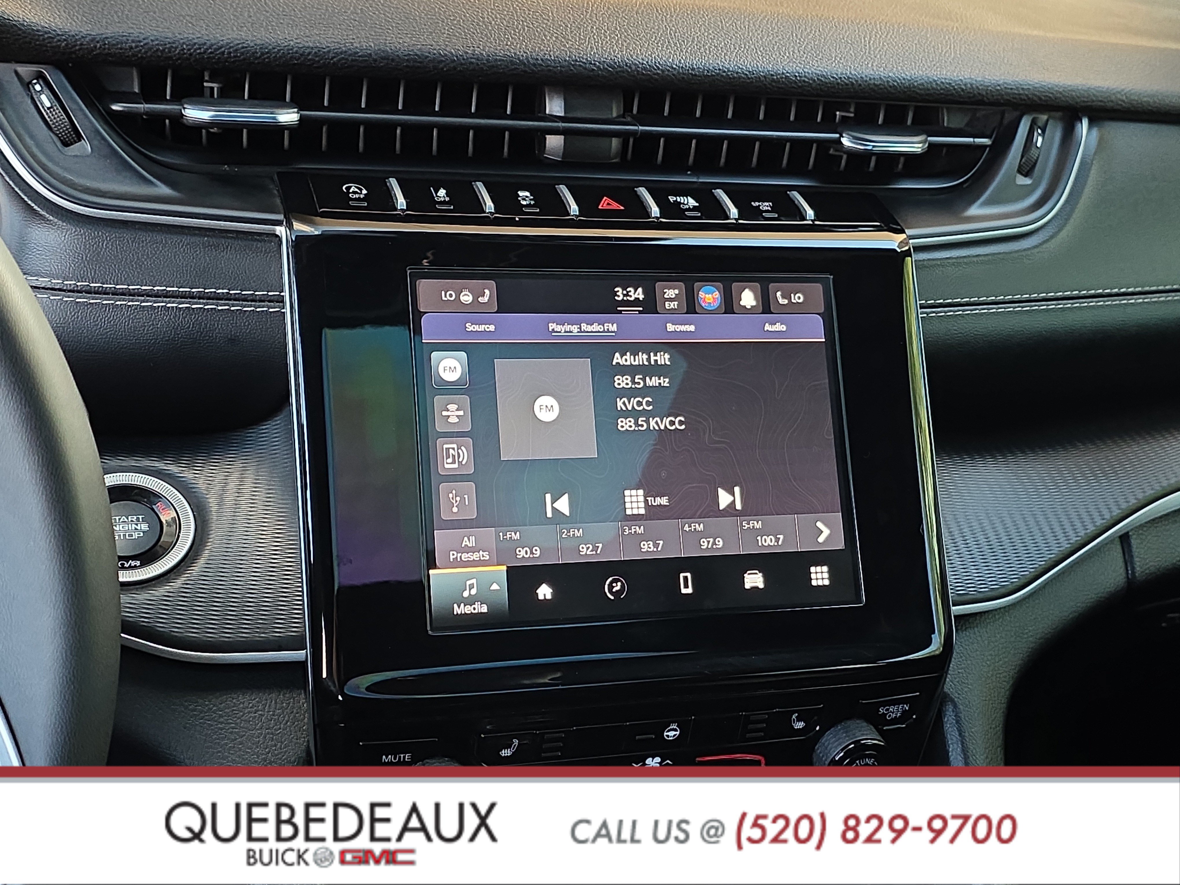 Used 2023 Jeep Grand Cherokee Altitude AWD/4WD image 20