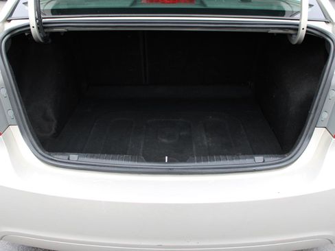 Used 2015 Chevrolet Cruze LT image 9