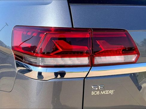 Used 2022 Volkswagen Atlas SE FWD image 30