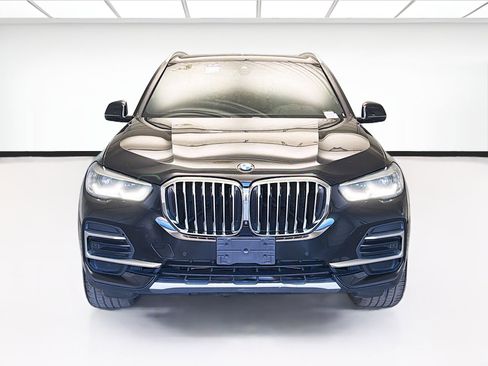 Used 2022 BMW X5 sDrive40i w/ Parking Assistance Package image 2
