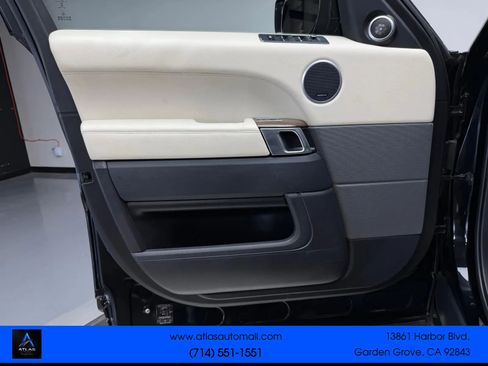 Used 2015 Land Rover Range Rover Sport Supercharged AWD/4WD image 25