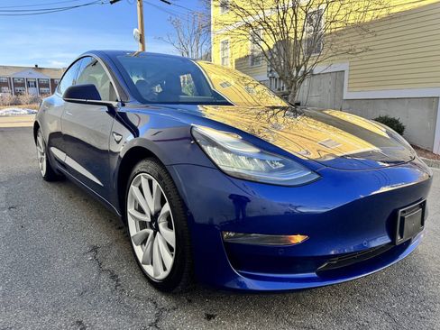 Used 2018 Tesla Model 3 Long Range image 2