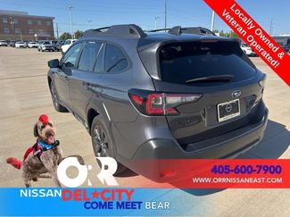 Used 2025 Subaru Outback Onyx Edition AWD/4WD video 3