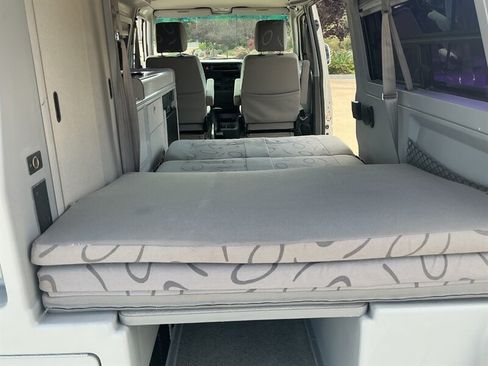 Used 2003 Volkswagen Eurovan Camper FWD image 32