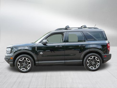 Used 2022 Ford Bronco Sport Outer Banks w/ Tech Package AWD/4WD image 4