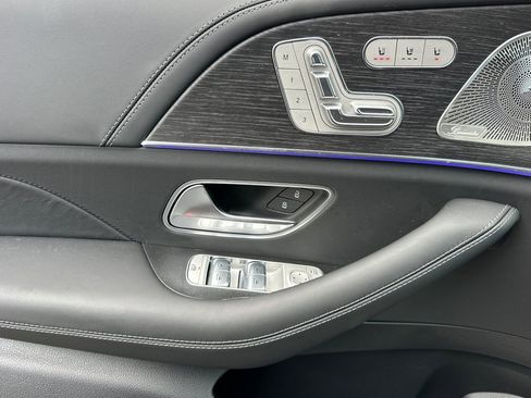 New 2026 Mercedes-Benz GLE 53 AMG 4MATIC image 13