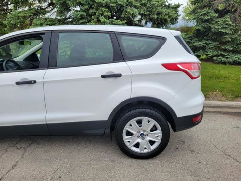 Used 2016 Ford Escape S FWD image 36