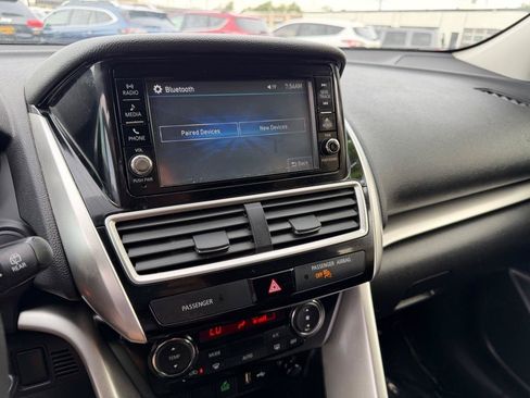 Used 2020 Mitsubishi Eclipse Cross ES FWD image 31