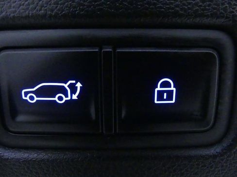 Used 2024 Hyundai Santa Fe Limited image 35