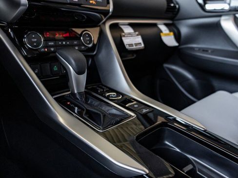 New 2025 Mitsubishi Eclipse Cross SEL image 14