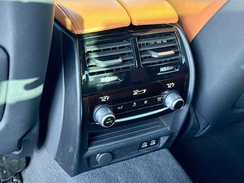 Used 2023 BMW M5 w/ Competition Package image 24