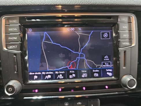 Used 2016 Volkswagen Jetta SEL w/ Lighting Package image 21