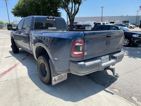 Used 2024 RAM 3500 Laramie w/ Night Edition AWD/4WD image 2