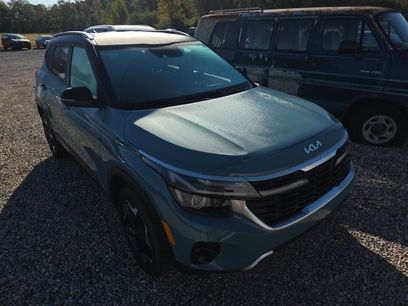 Certified 2025 Kia Seltos S