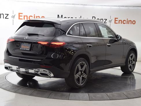 Used 2026 Mercedes-Benz GLC 300 image 6