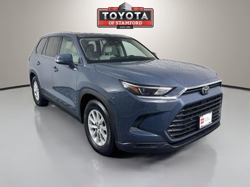 Certified 2025 Toyota Grand Highlander FWD image 1
